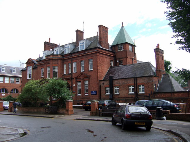 1 Fitzjohn's Avenue  (now South Hampstead High School)