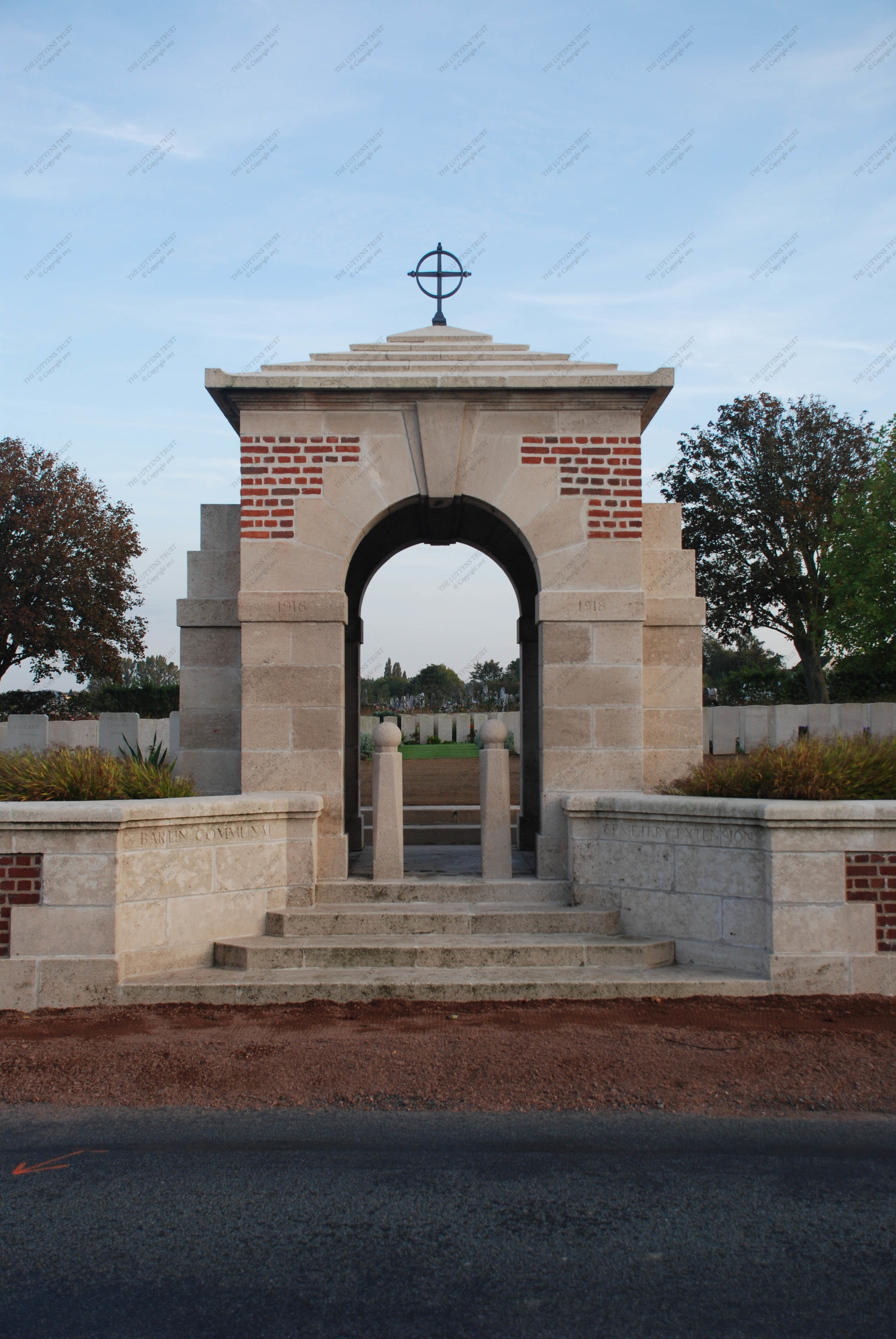 Barlin Communal Cemetery Extension