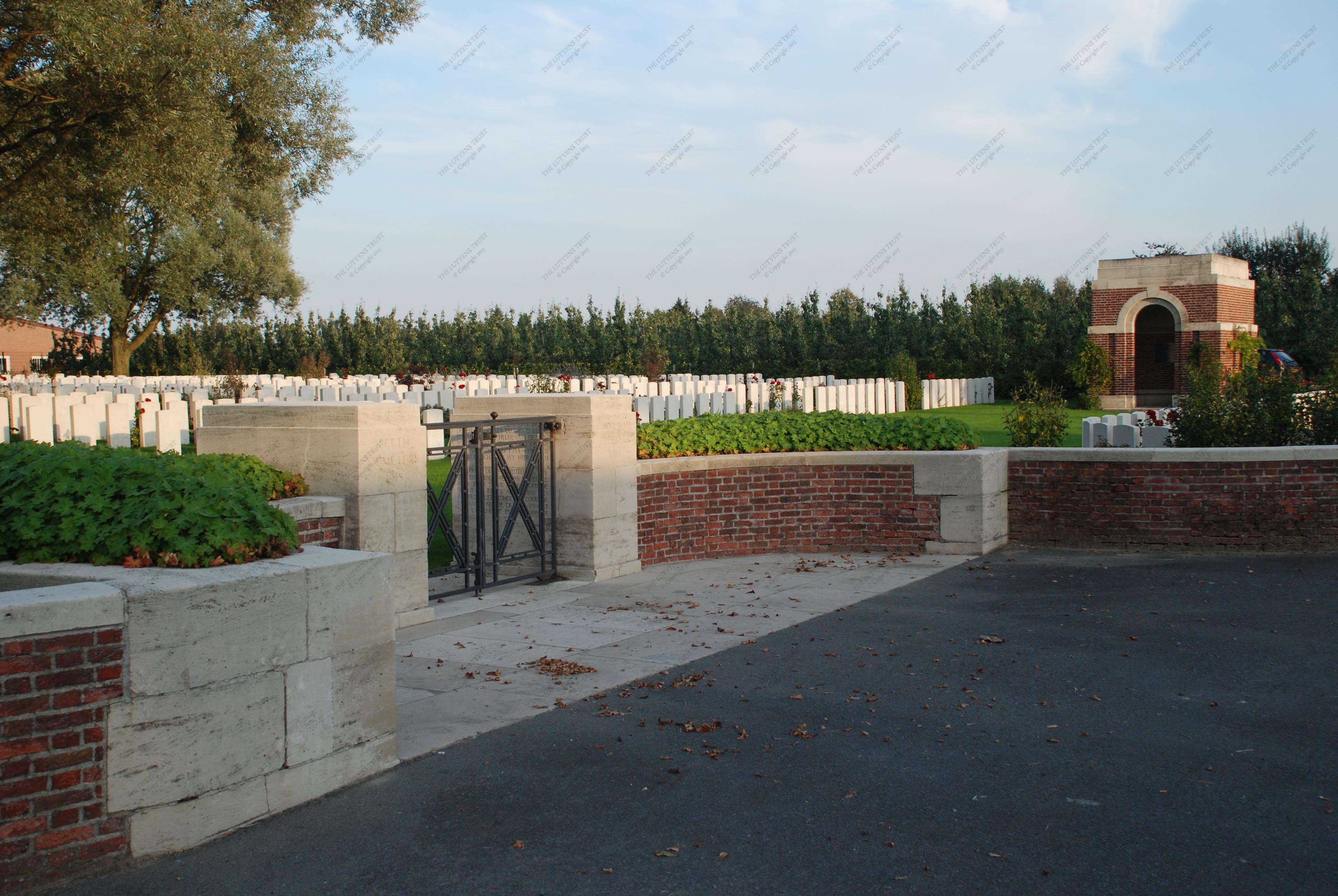 Perth Cemetery (China Wall)