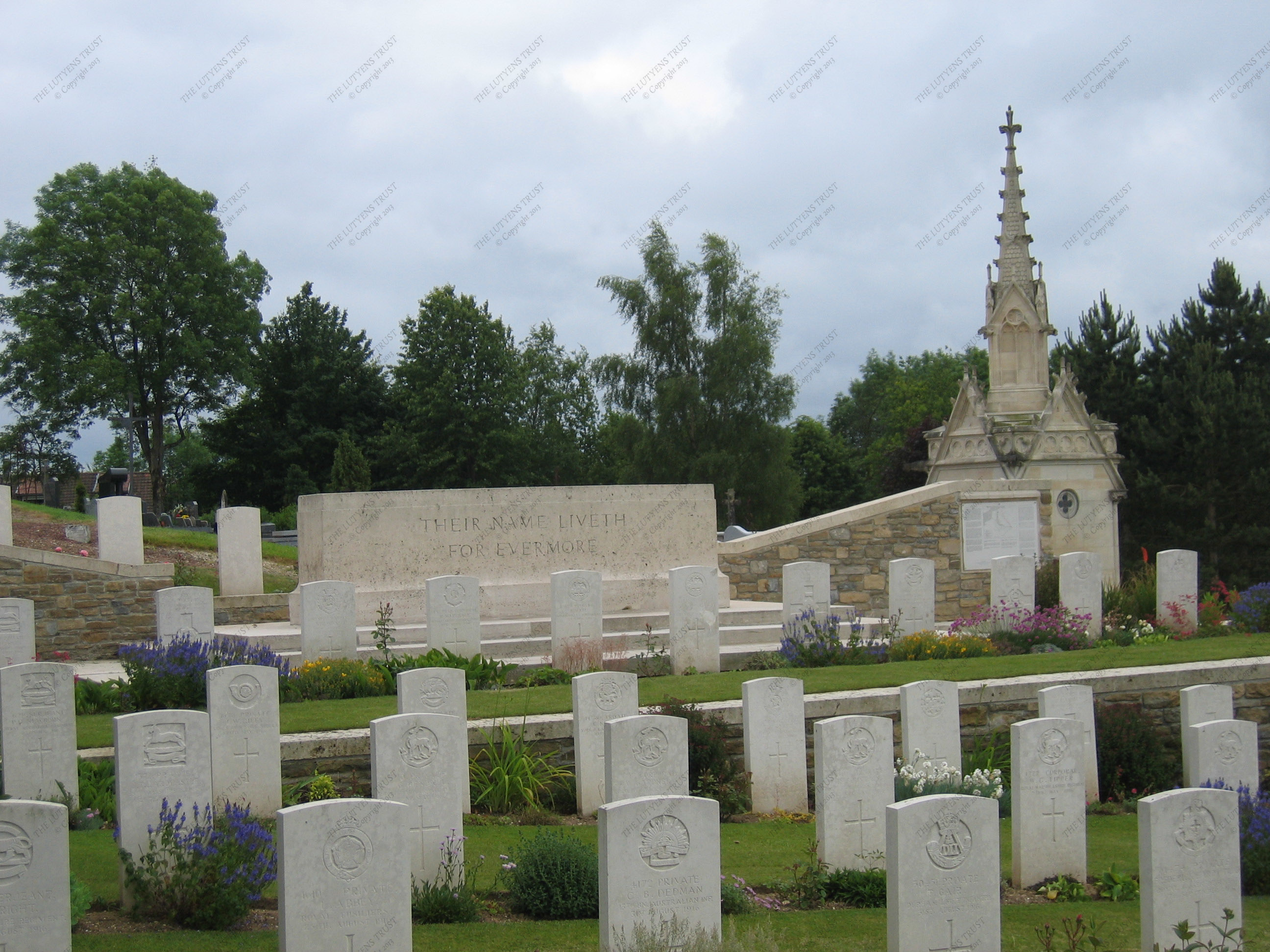 Gézaincourt Communal Cemetery & Extension