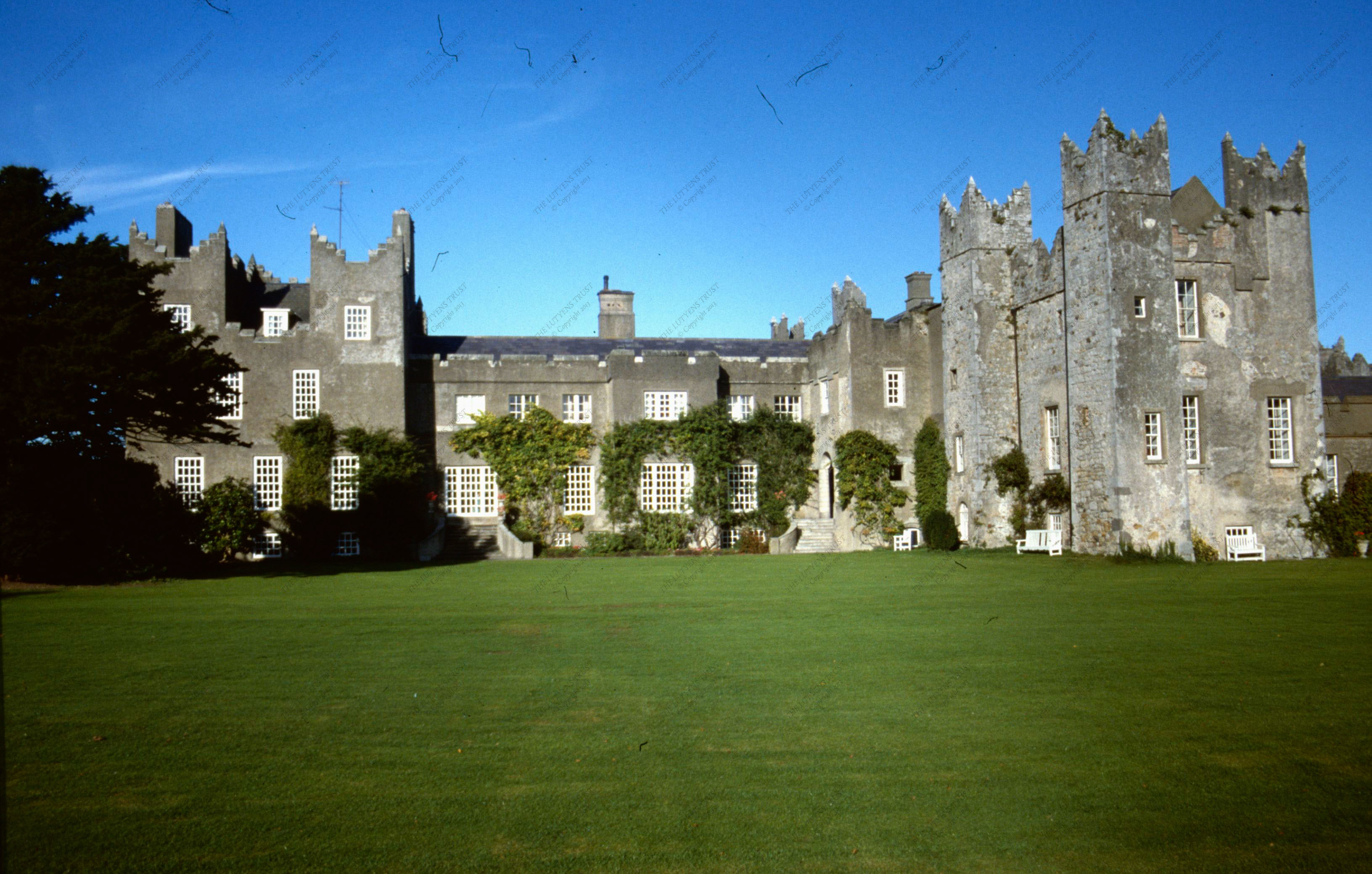 Howth Castle